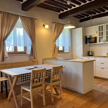 Na Náspi Apartman Bezděkov nad Metují
